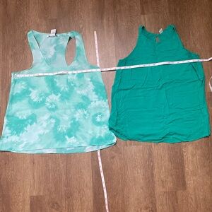 2 tank tops American Rag turquoise white Tie Dye Tank Top Flowy M Old Navy Flowy